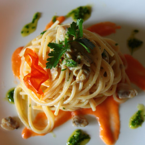 Spaghetti with clams on a tomato sauce