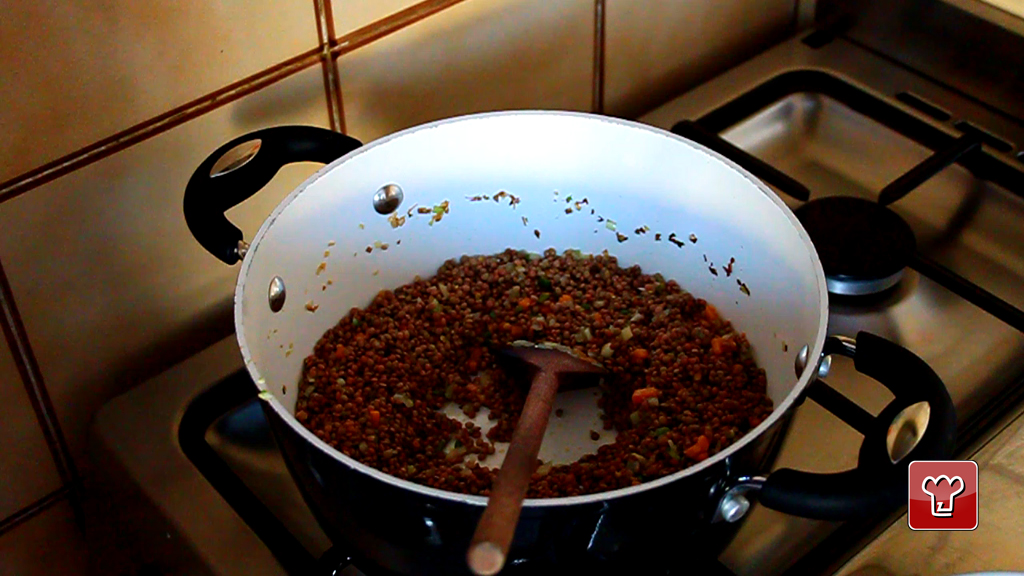 Lenticchie in preparazione