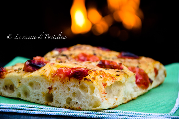 focaccia ai pomodorini - Paciulina