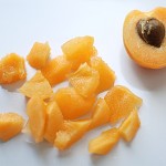 Cut the apricots