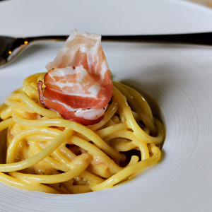 Spaghettone alla Carbonara