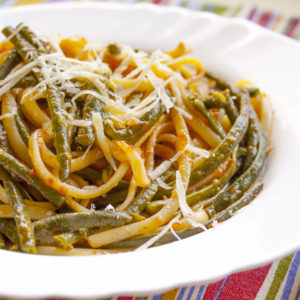 Pasta con salsa de frijol francés