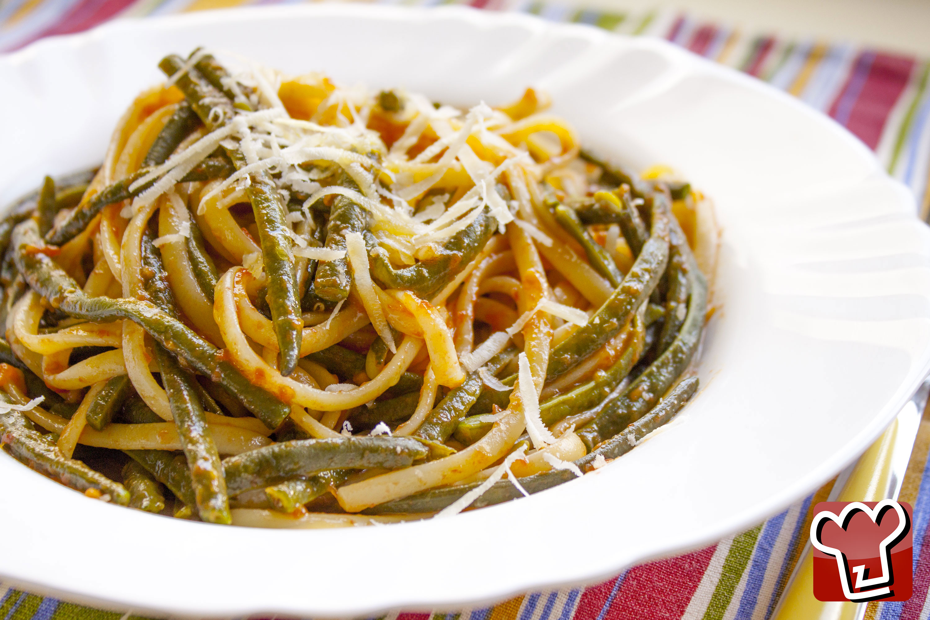 Pasta with French bean sauce